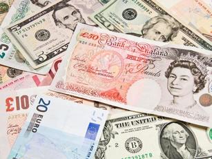 Sterling/Dollar hovers above 1.2900