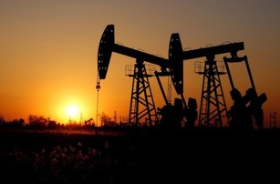 El petróleo impulsado por fundamentales desde Libia y la OPEP