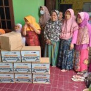 XM och BenihBaik hjälper familjer i Indonesien